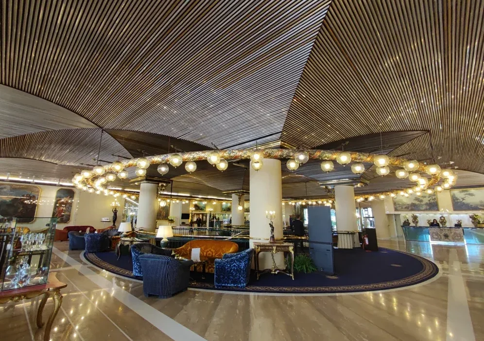 hilton11